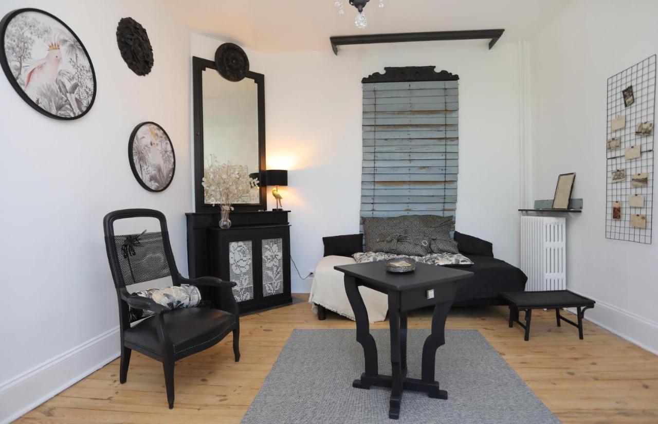 Demeure Urbaine Apartment Romans-sur-Isère Екстериор снимка