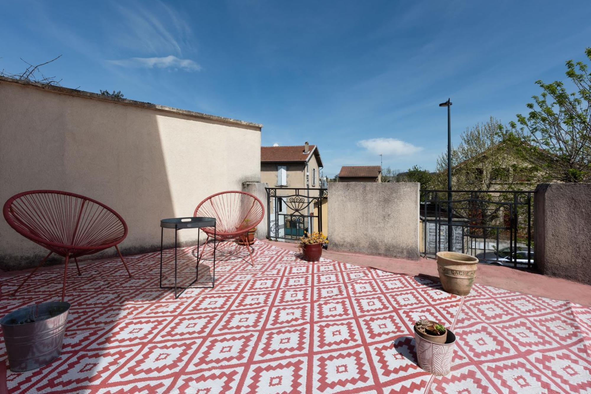 Demeure Urbaine Apartment Romans-sur-Isère Екстериор снимка